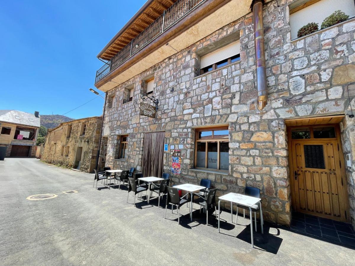 La Guarida De La Lleira Hotel Ferreras de Arriba Bagian luar foto