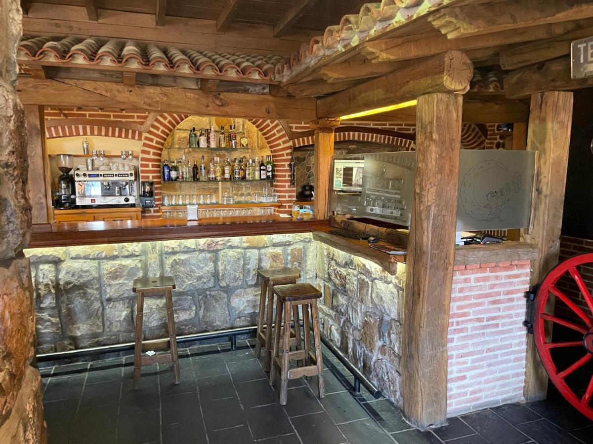 La Guarida De La Lleira Hotel Ferreras de Arriba Bagian luar foto