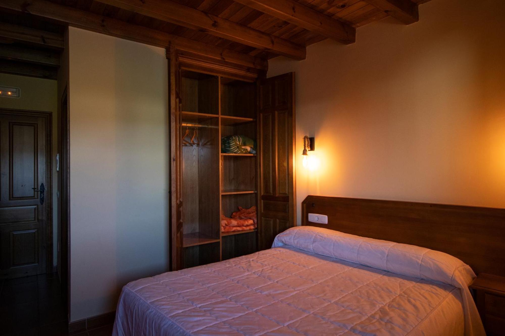 La Guarida De La Lleira Hotel Ferreras de Arriba Bagian luar foto