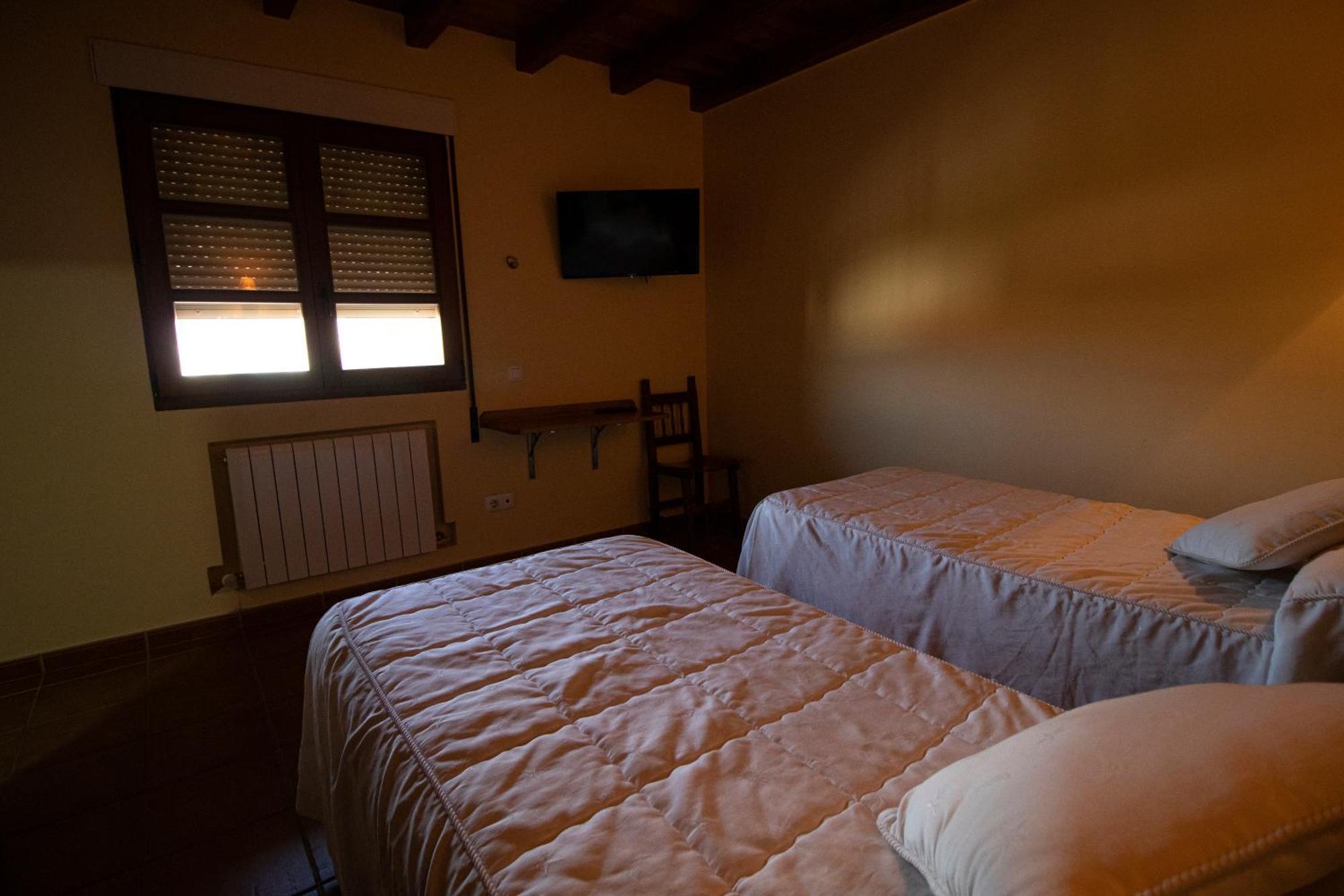 La Guarida De La Lleira Hotel Ferreras de Arriba Bagian luar foto